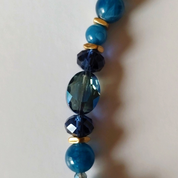 Chico's Nova Short Pendant Necklace - Picture 8 of 8